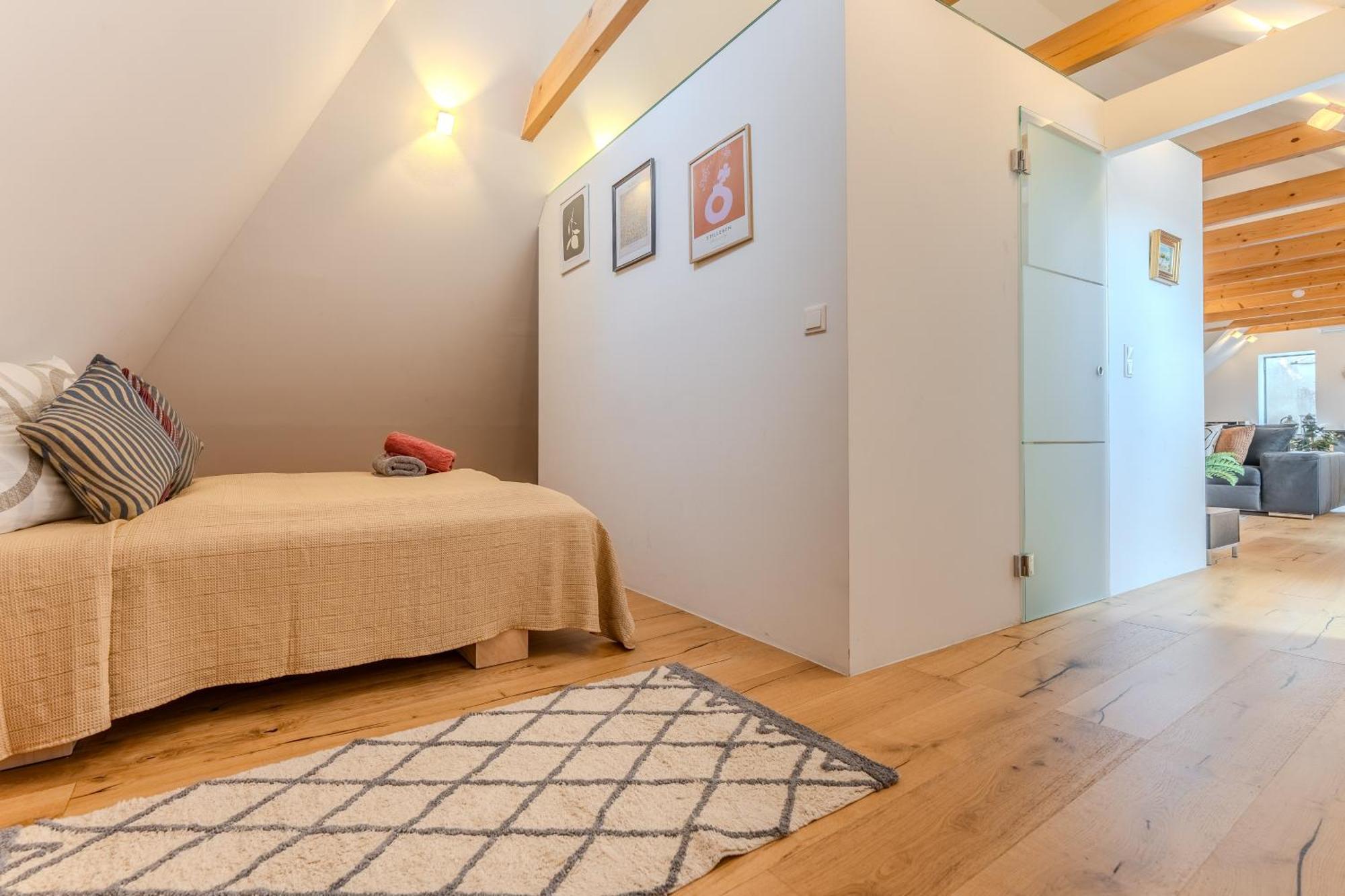 Loft Dachsberg Daire Krems an der Donau Dış mekan fotoğraf